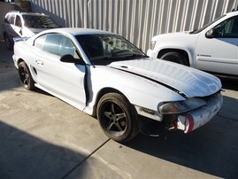 1998 FORD MUSTANG GT COUPE WHITE 4.6 MT F19090
